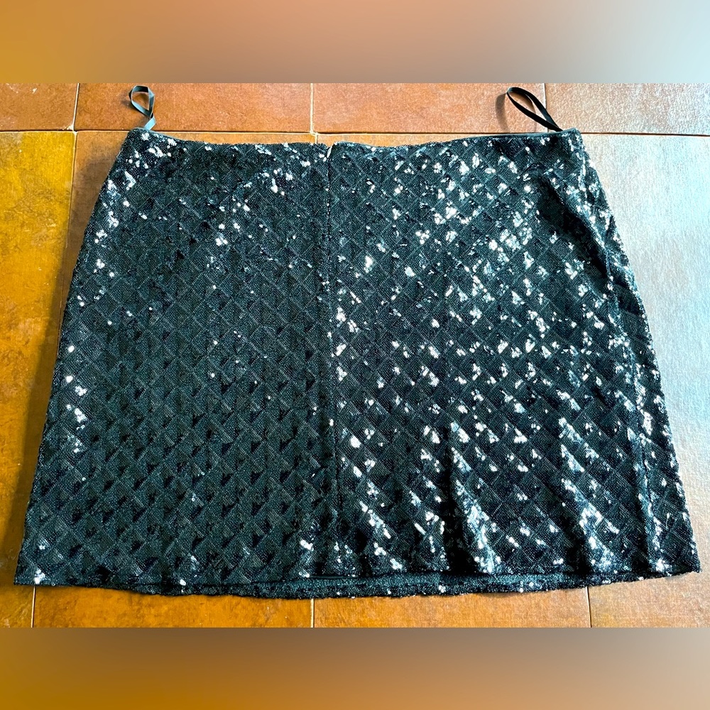 Glitzy Girlz Sequin Skirt (Size 3XL)